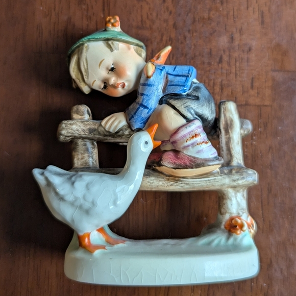 1948 MJ HUMMEL barnyard hero figurine 195 - Picture 1 of 10